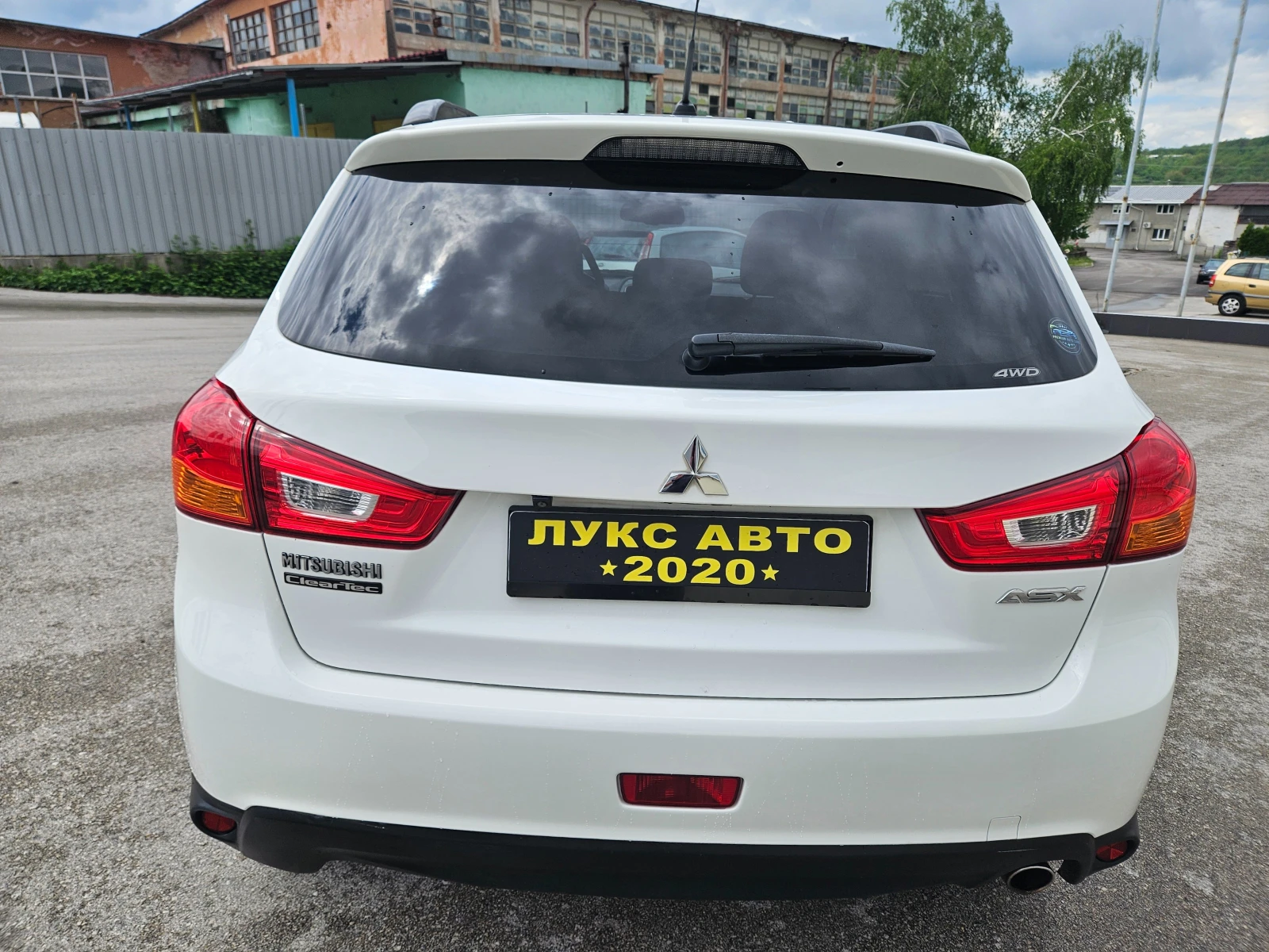 Mitsubishi ASX Уникат НАПЪЛНО ОБСЛУЖЕН , снимка 5 - Автомобили и джипове - 54505706