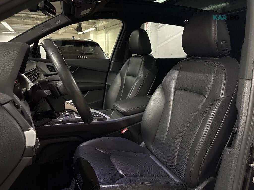 Audi Q7 Technik * АвтоКредит * (ЦЕНА ДО БГ), снимка 13 - Автомобили и джипове - 55052630