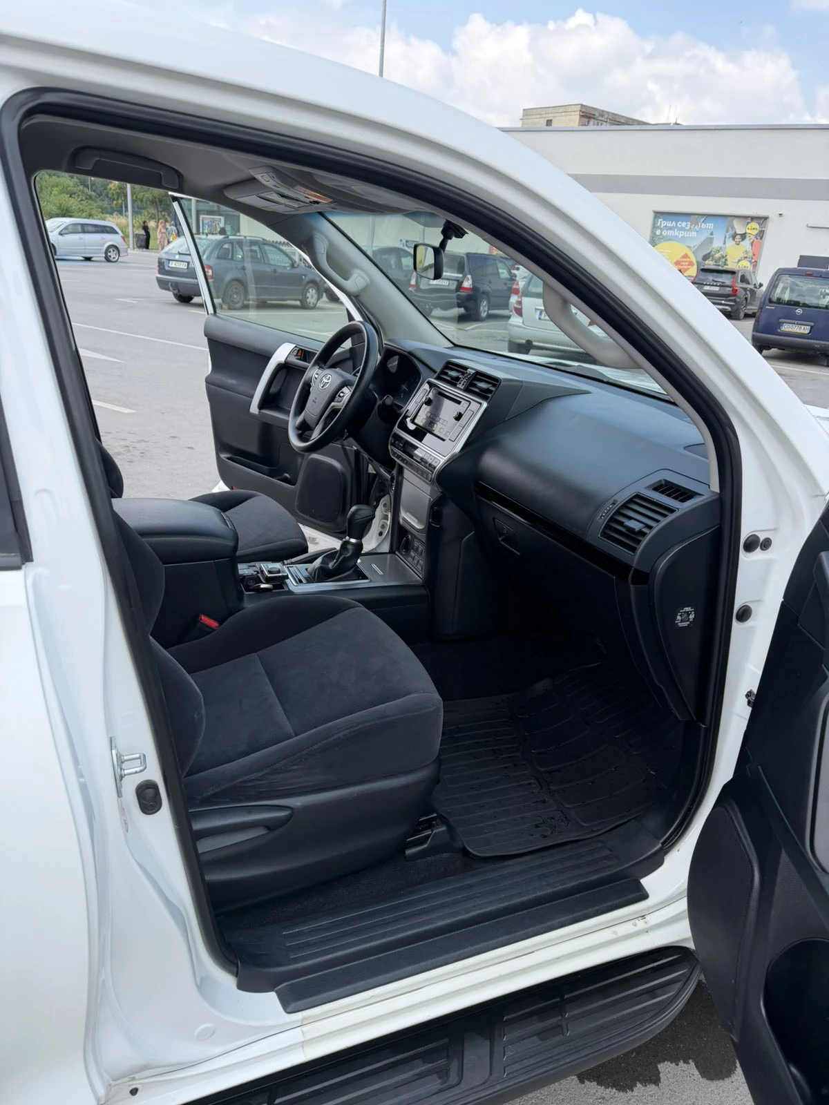 Toyota Land cruiser J 150, снимка 7 - Автомобили и джипове - 55365251