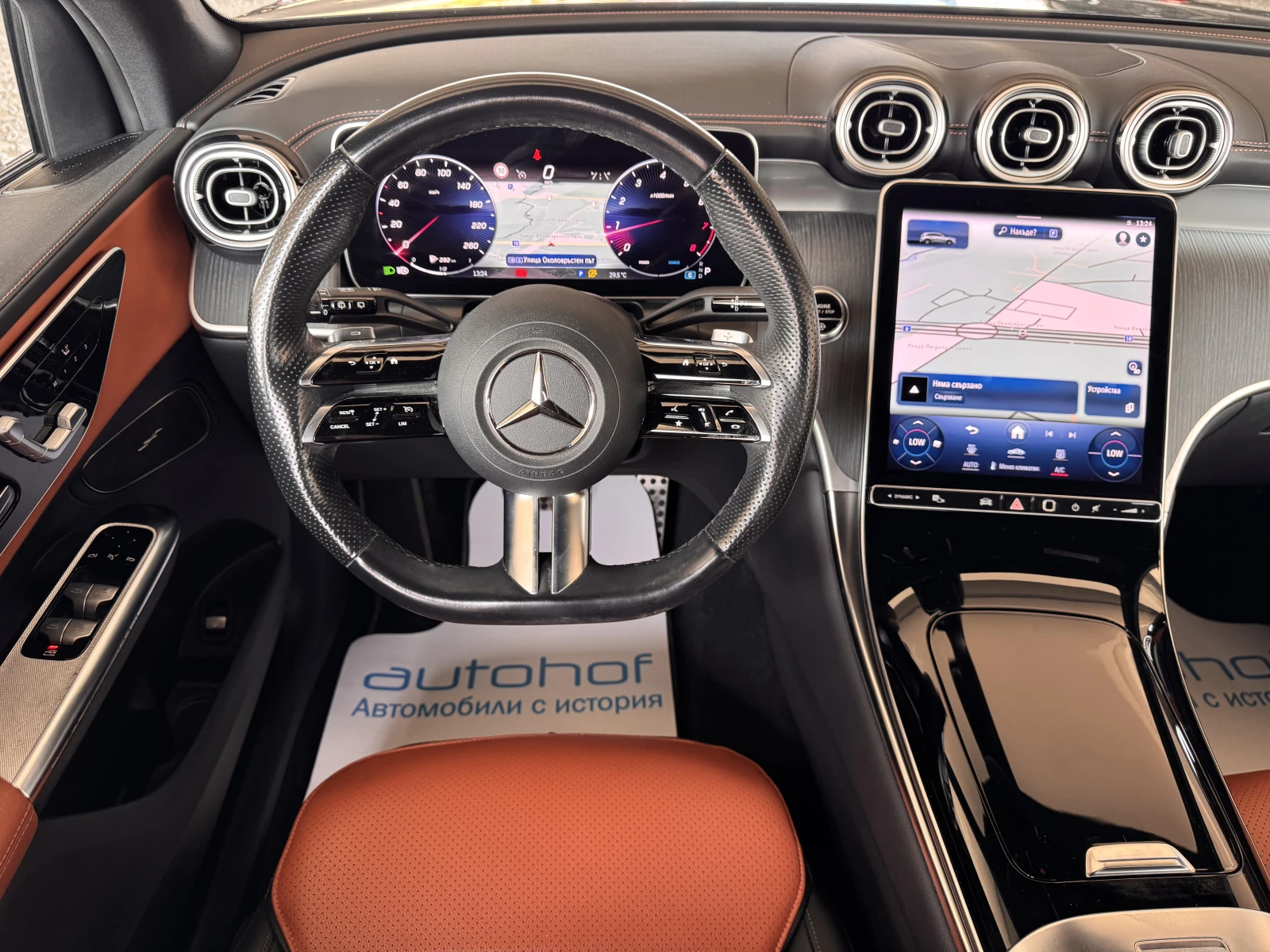 Mercedes-Benz GLC 300 AMG Line/PREMIUM/2.0/258K.C./9АТ/4MATIC/ГАРАНЦИЯ, снимка 11 - Автомобили и джипове - 55705999