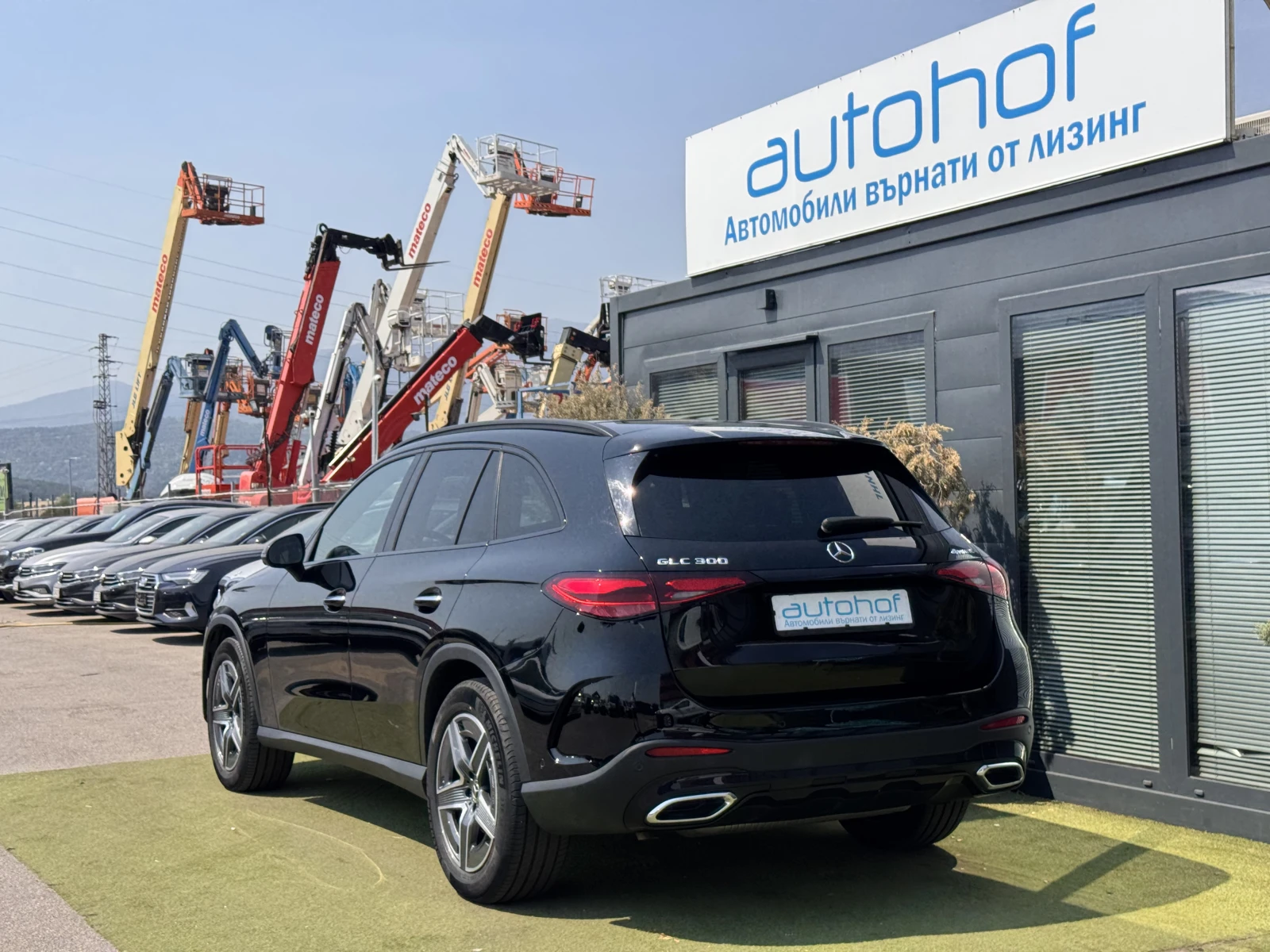 Mercedes-Benz GLC 300 AMG Line/PREMIUM/2.0/258K.C./9АТ/4MATIC/ГАРАНЦИЯ, снимка 3 - Автомобили и джипове - 55705999