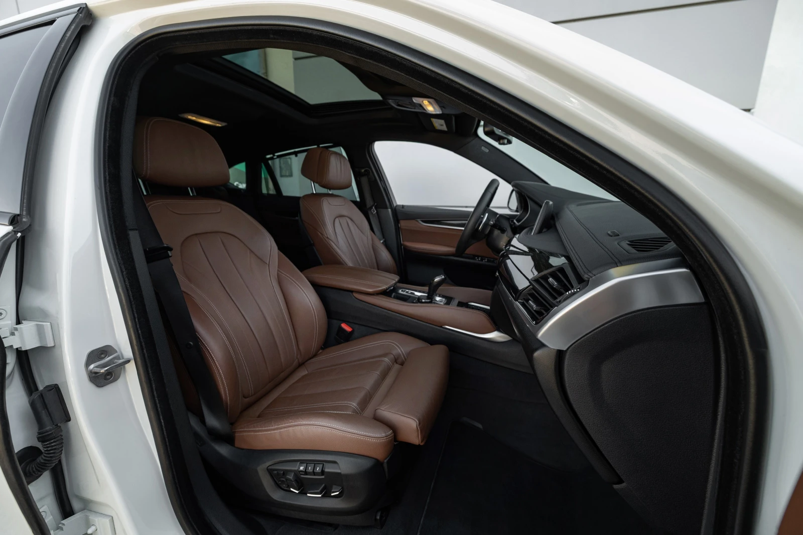 BMW X6 xDrive35i M Sport , снимка 8 - Автомобили и джипове - 55903188