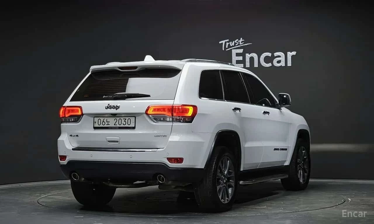 Jeep Cherokee * 3.6 Limited * ФИНАНСИРАНЕ, снимка 2 - Автомобили и джипове - 56169305