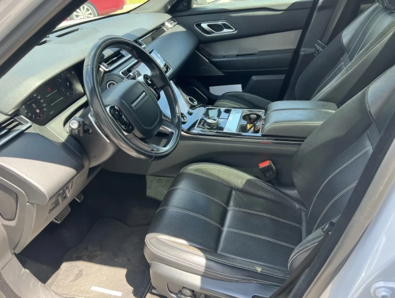 Land Rover Range Rover Velar D240 SE R Dynamic , снимка 11 - Автомобили и джипове - 56290325