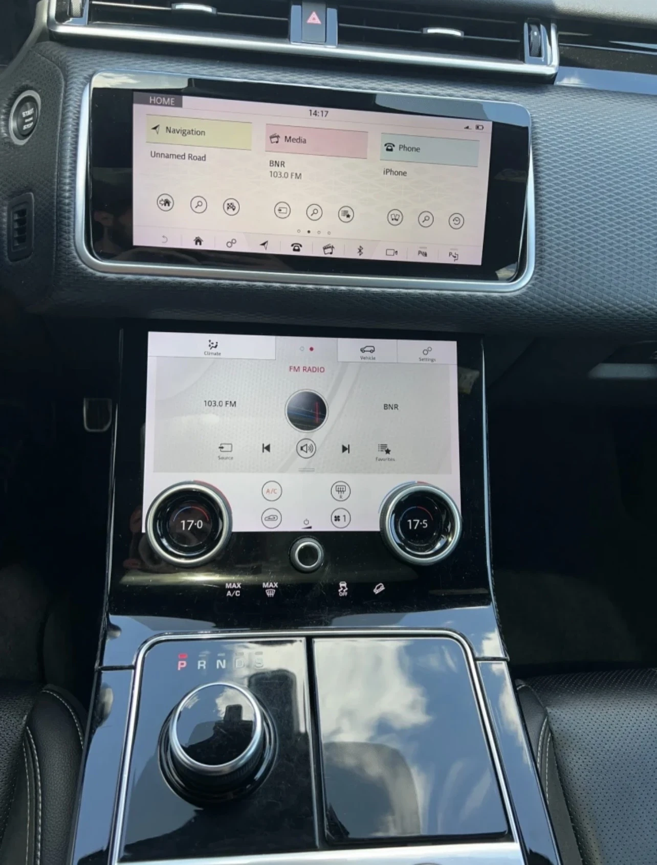 Land Rover Range Rover Velar D240 SE R Dynamic , снимка 9 - Автомобили и джипове - 56290325