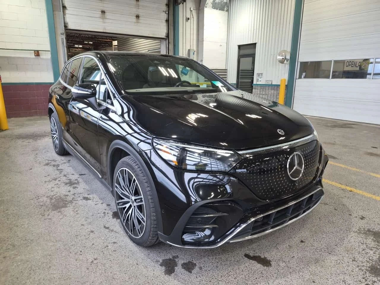Mercedes-Benz EQE * ACTIVE PARK ASSIST * LANE ASSIST * BLIND SPOT *  | Mobile.bg � ����������� 2