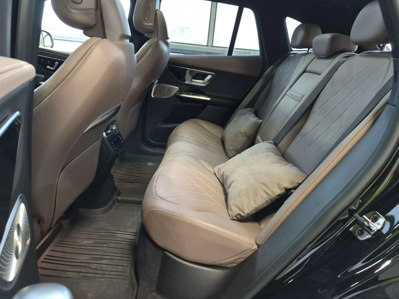 Mercedes-Benz EQE * ACTIVE PARK ASSIST * LANE ASSIST * BLIND SPOT *  | Mobile.bg � ����������� 12