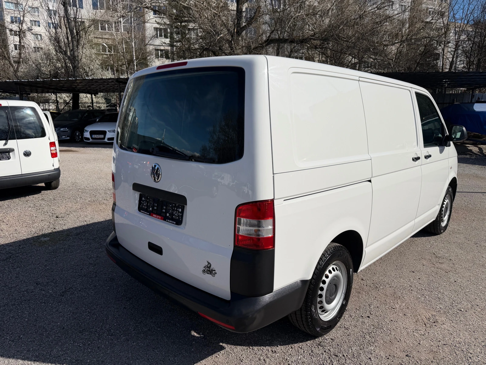 VW T5 2.0 TDI CR 102hp Euro5, снимка 8 - Бусове и автобуси - 53995007