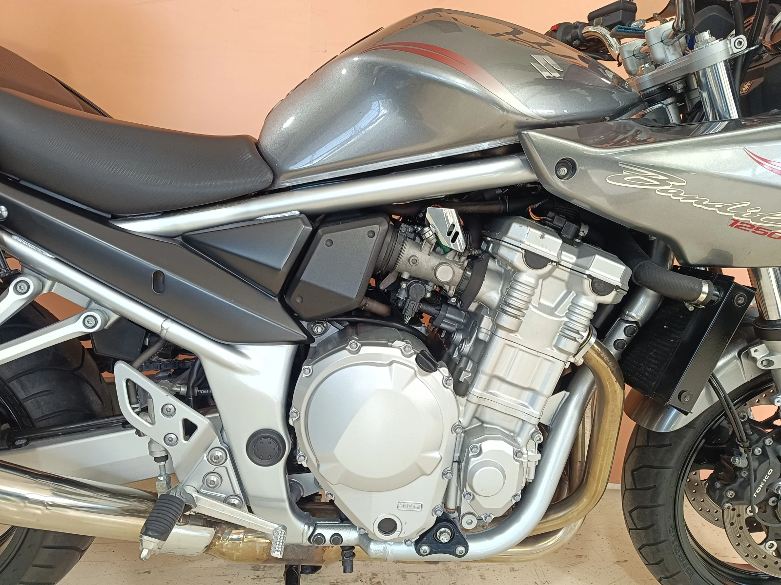 Suzuki Gsf 1250S ABS - изображение 7
