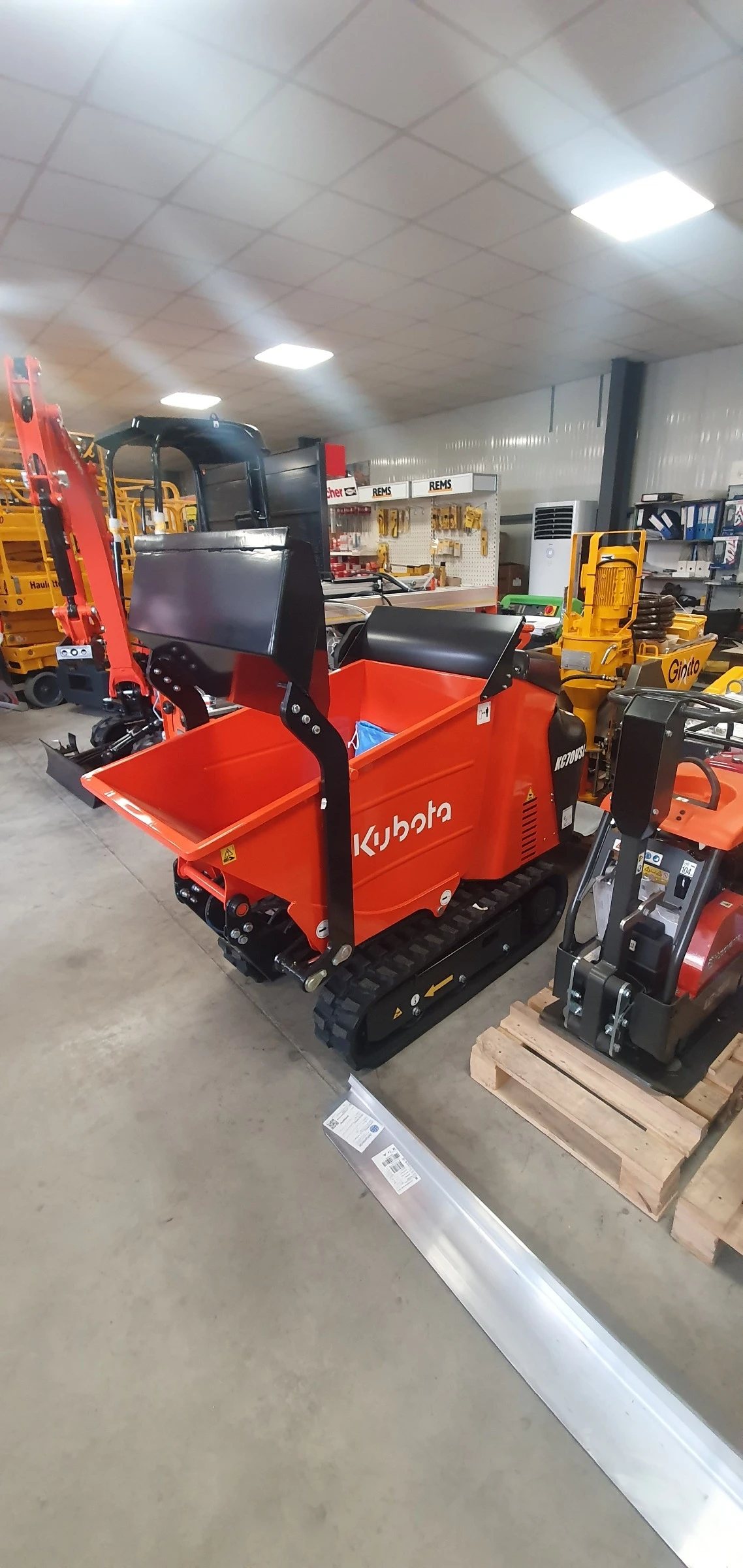 Други специализирани машини Kubota KC70 VSL-4 нов, снимка 1