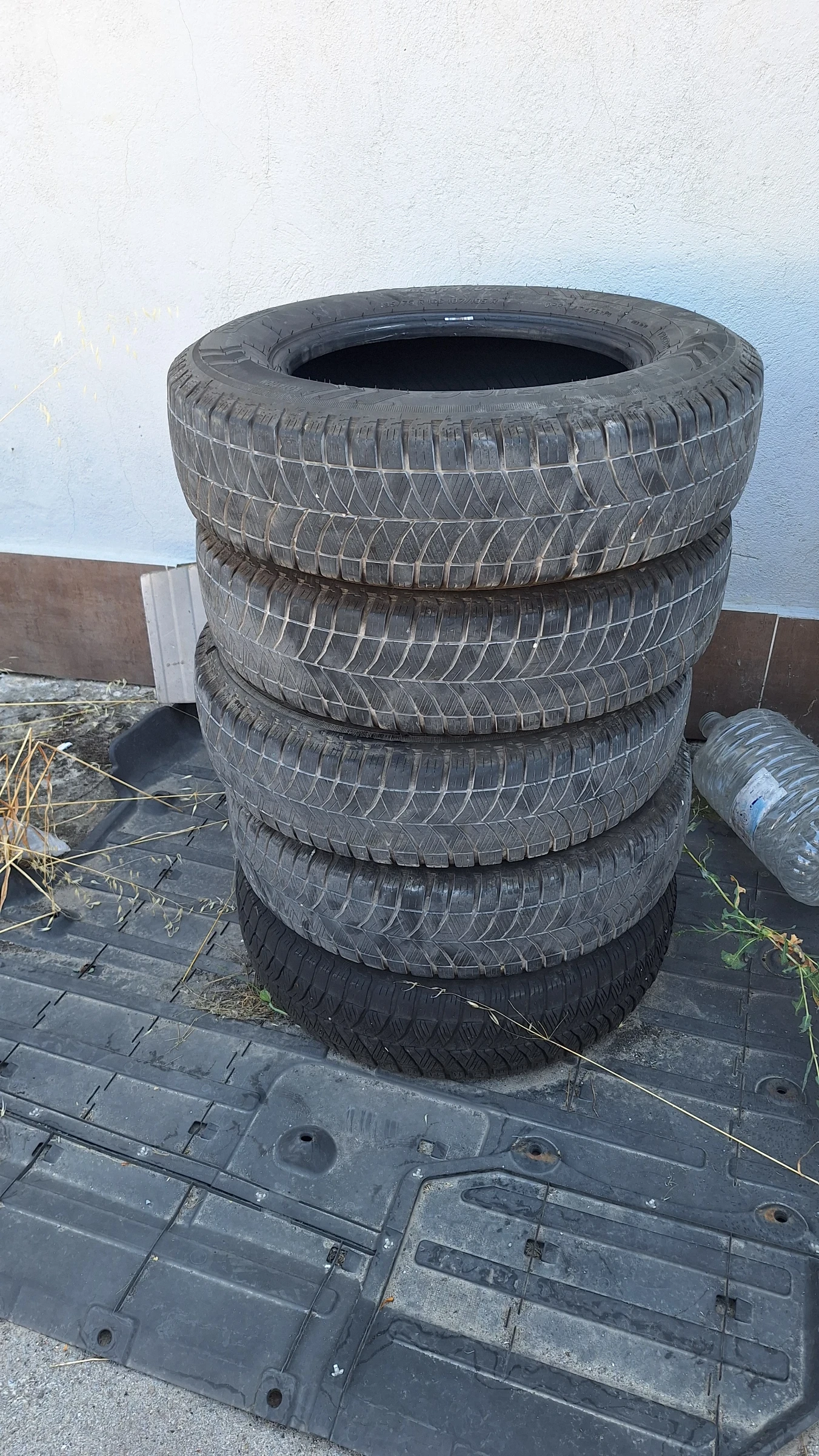 Гуми Всесезонни 195/75R16