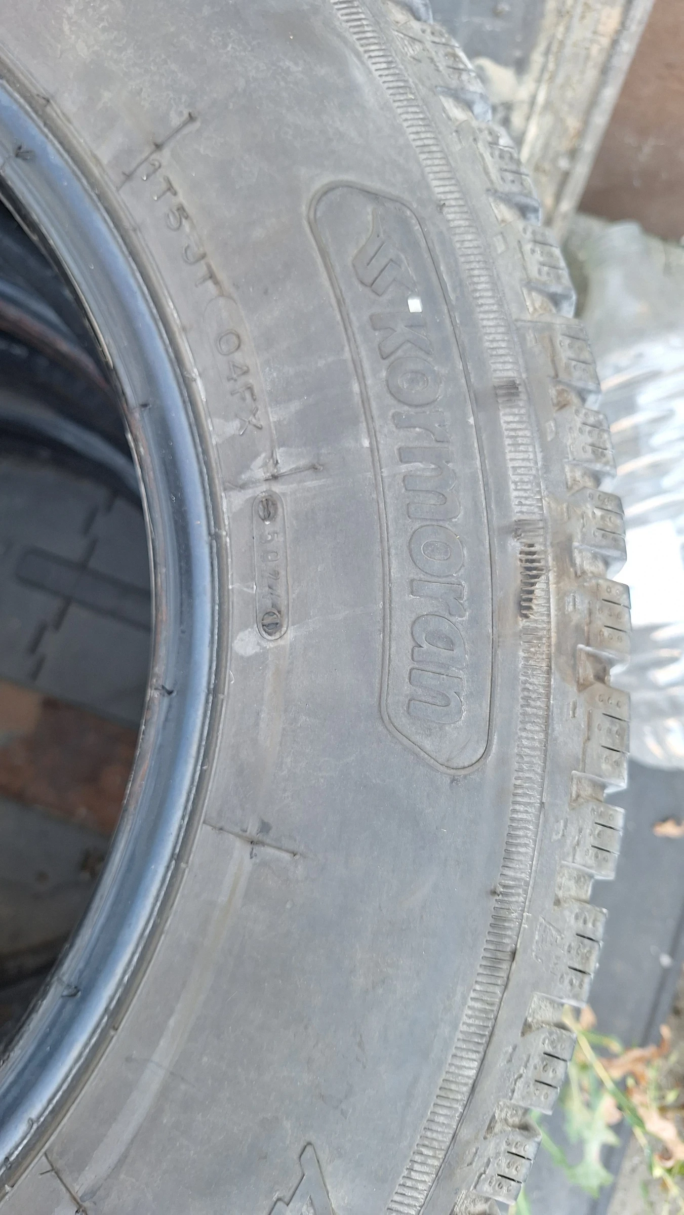 Гуми Всесезонни 195/75R16, снимка 4 - Гуми и джанти - 55790199