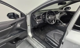Toyota Camry ПОДГРЕВИ * ПАНО * ОПЦИЯ ЗА ФИНАНСИРАНЕ, снимка 11
