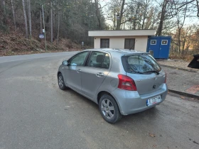 Toyota Yaris 1.3, снимка 2