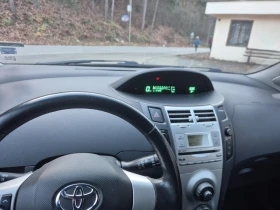 Toyota Yaris 1.3, снимка 5