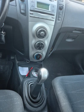 Toyota Yaris 1.3, снимка 7