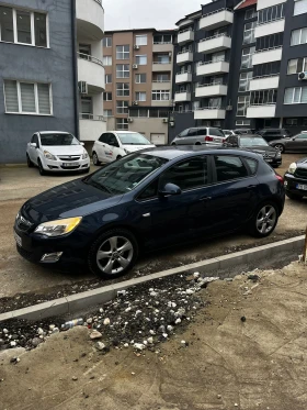 Opel Astra J 1.7 CDTI Euro 5A, снимка 3