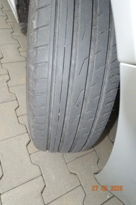 VW Golf Variant комби - 2500 € / 4889.57 лв. - 48220102 9