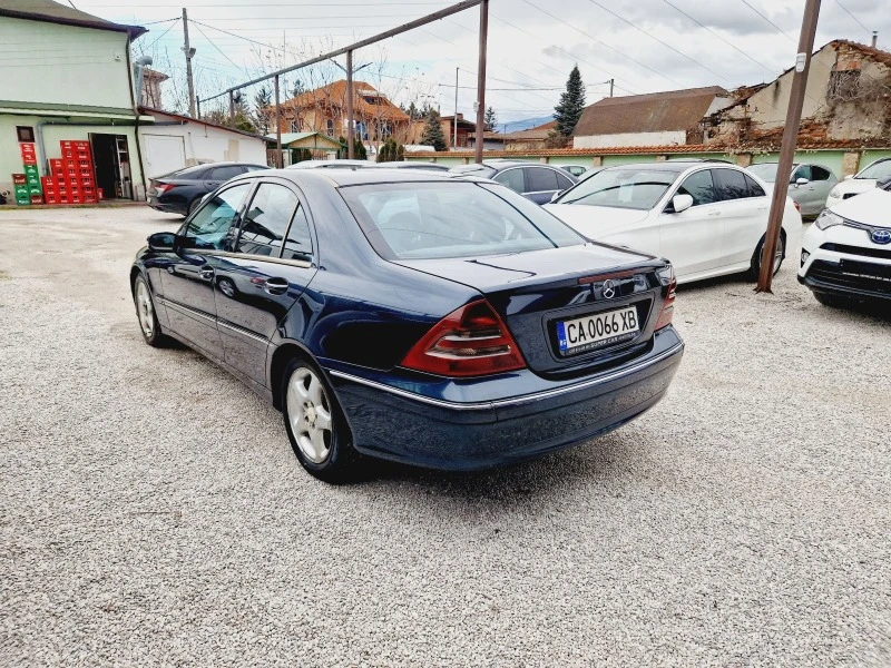 Mercedes-Benz C 270 CDI/AVANGARDE/АВТОМАТИК/КОЖА/, снимка 4 - Автомобили и джипове - 45776903