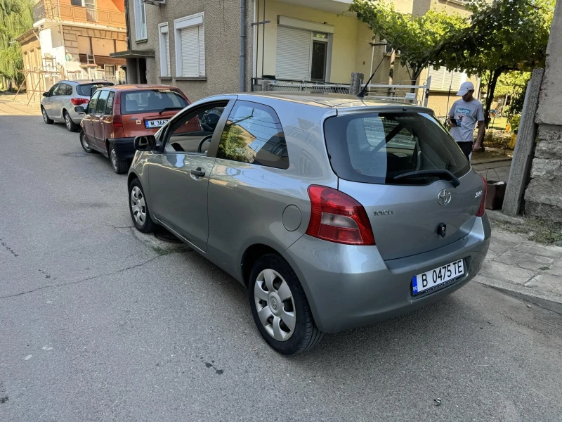 Toyota Yaris, снимка 5 - Автомобили и джипове - 46848438