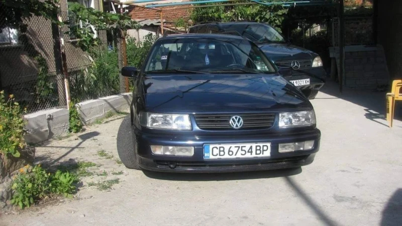 VW Passat, снимка 8 - Автомобили и джипове - 48238772