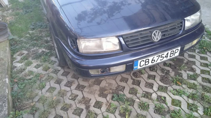 VW Passat, снимка 16 - Автомобили и джипове - 48238772