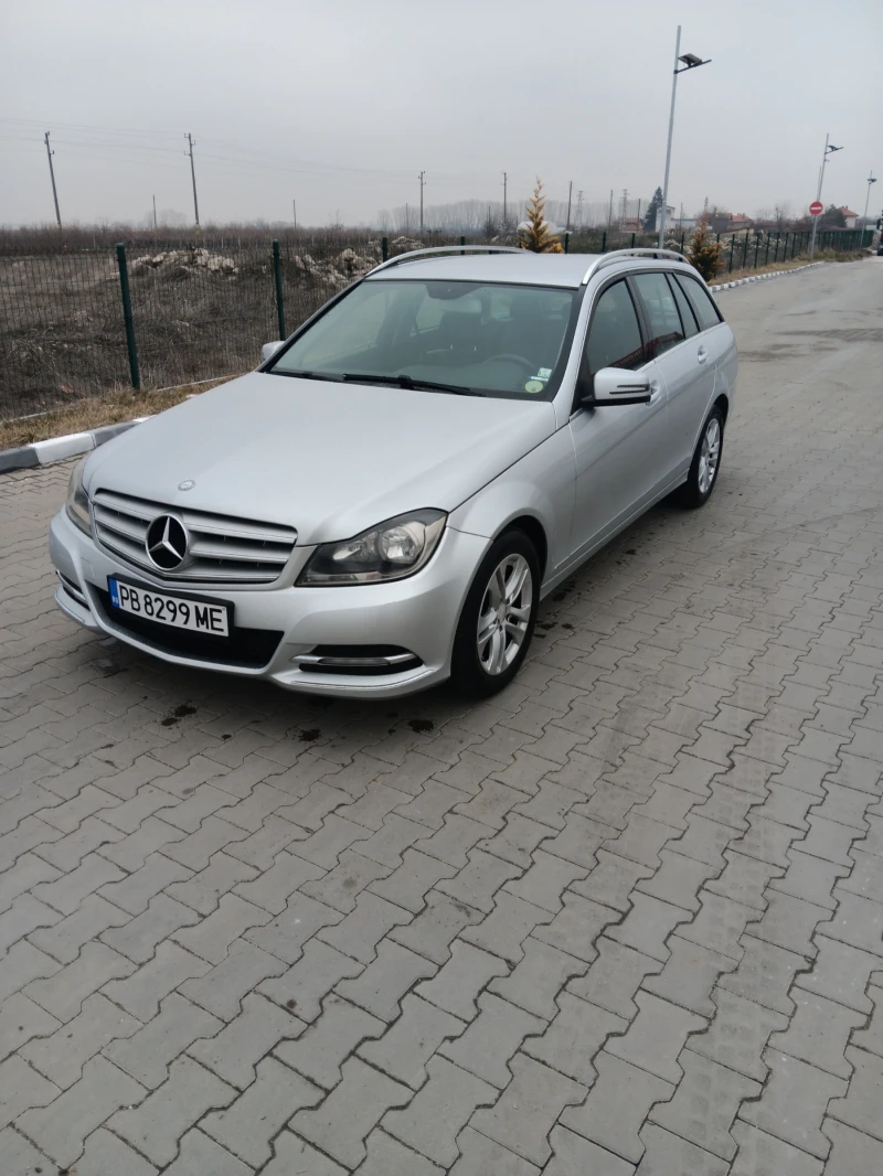 Mercedes-Benz C 220 170 коня, снимка 3 - Автомобили и джипове - 49318777