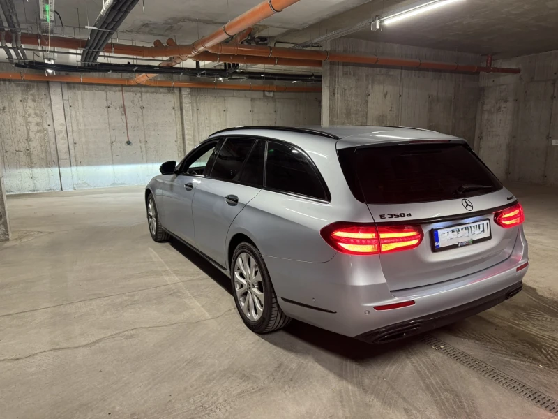 Mercedes-Benz E 350 Distronic/HUD/Burmester/Servo-close/Vent seats/, снимка 3 - Автомобили и джипове - 52478042