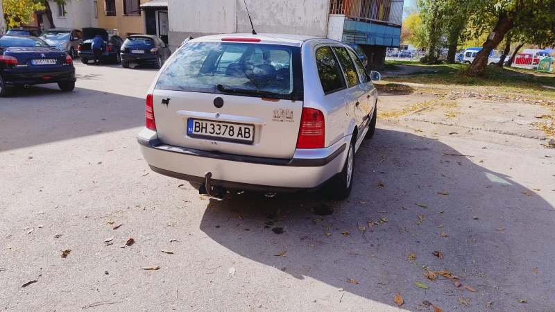 Skoda Octavia 1.9 tdi, снимка 4 - Автомобили и джипове - 52178708