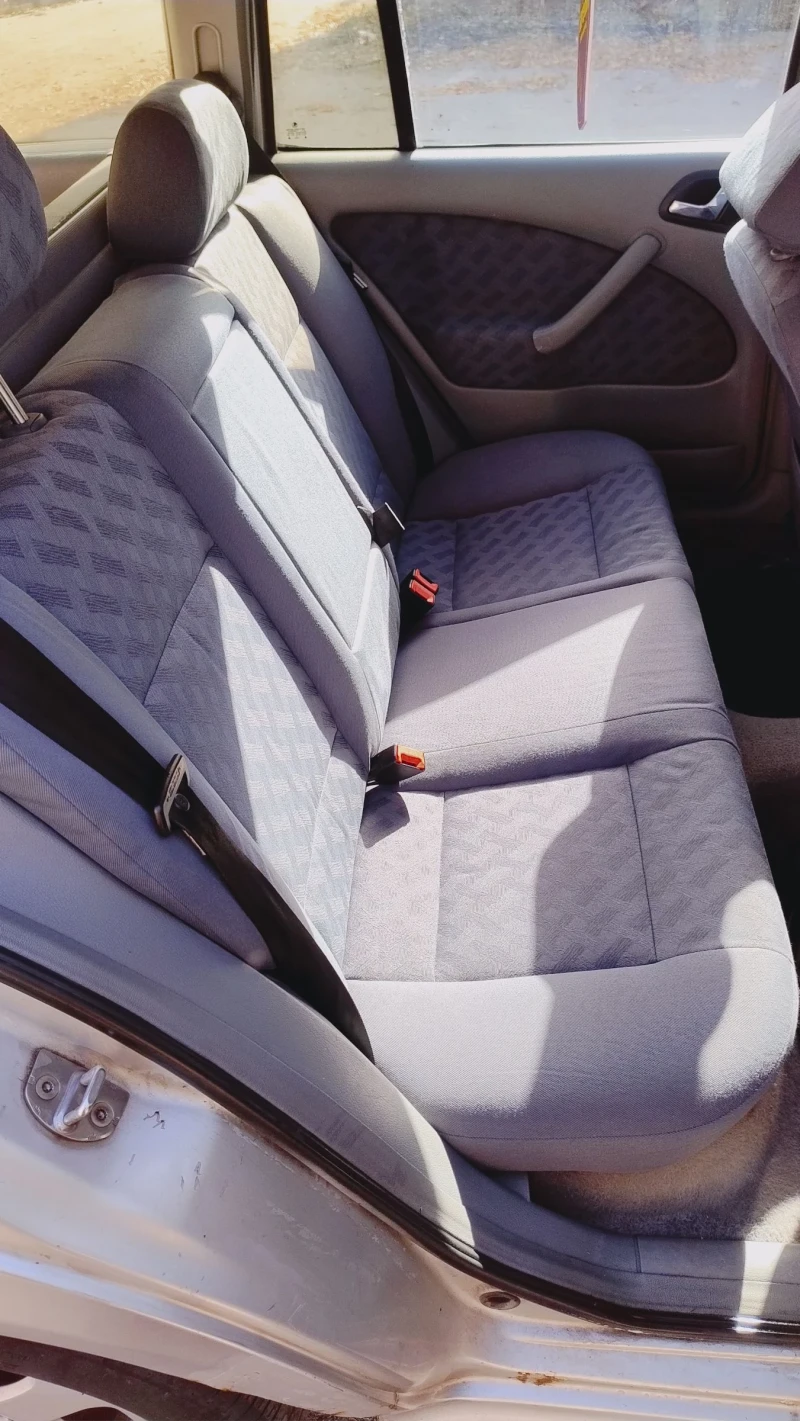 Skoda Octavia 1.9 tdi, снимка 7 - Автомобили и джипове - 52178708