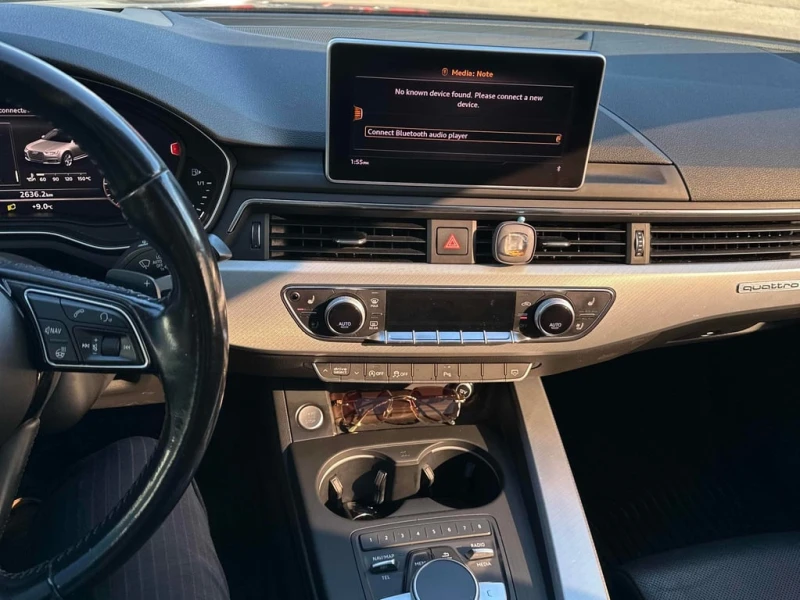 Audi A4 2017 Technik * CARFAX * БЕЗ ПЪРВОНАЧАЛНА ВНОСКА, снимка 8 - Автомобили и джипове - 52681615