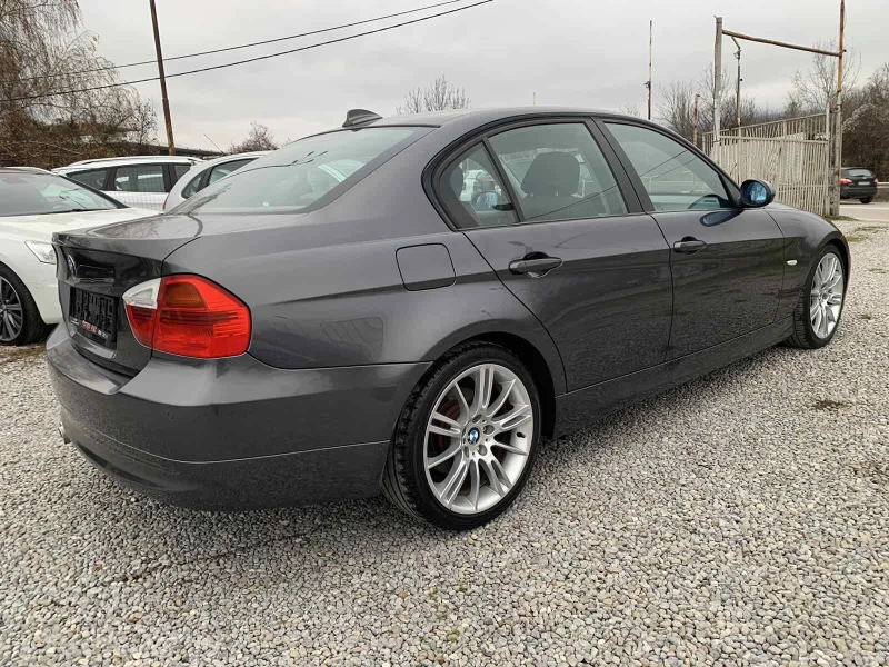 BMW 325 2.5I/6ск/NAVI, снимка 4 - Автомобили и джипове - 52712631