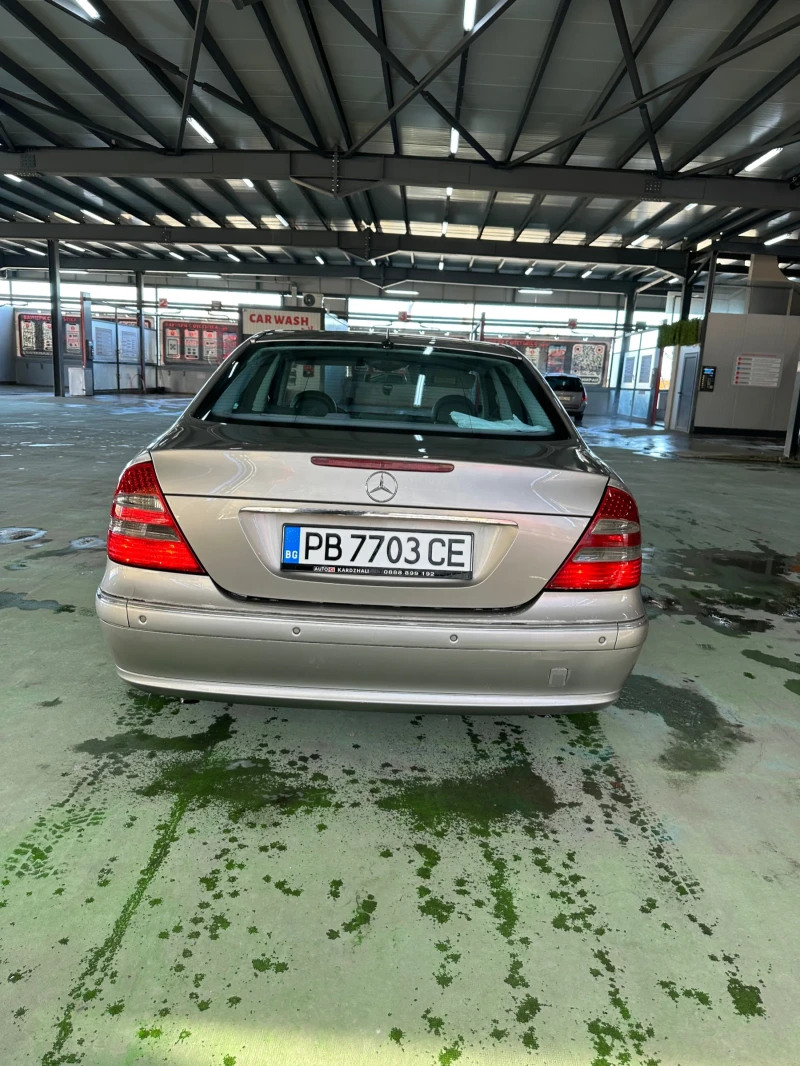 Mercedes-Benz E 280 3.2 Дизел, снимка 5 - Автомобили и джипове - 52943533