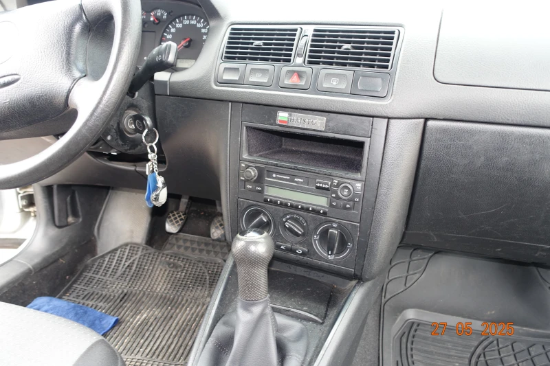 VW Golf Variant комби, снимка 5 - Автомобили и джипове - 53176534