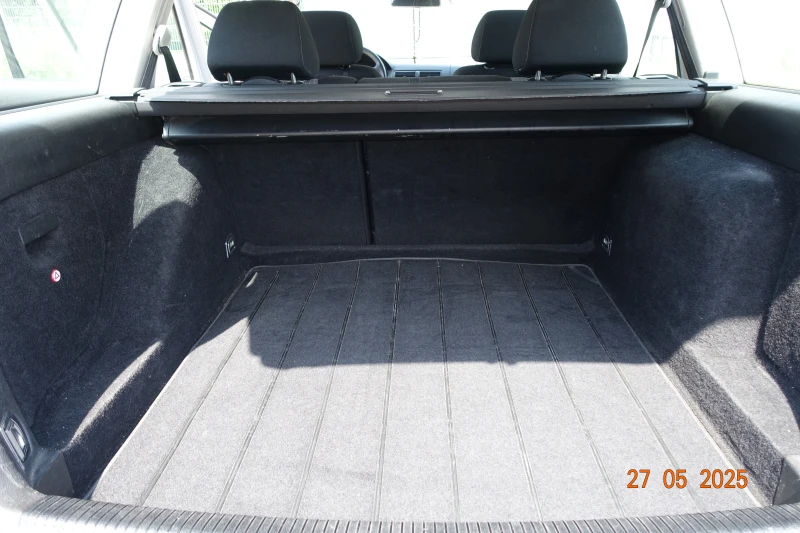 VW Golf Variant комби, снимка 13 - Автомобили и джипове - 53176534