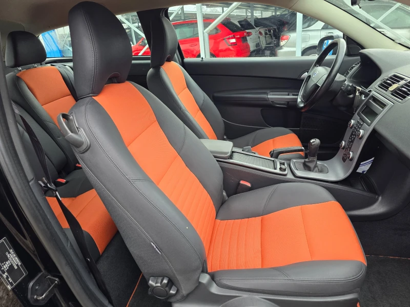 Volvo C30 1.6 BENZIN, снимка 10 - Автомобили и джипове - 53401638