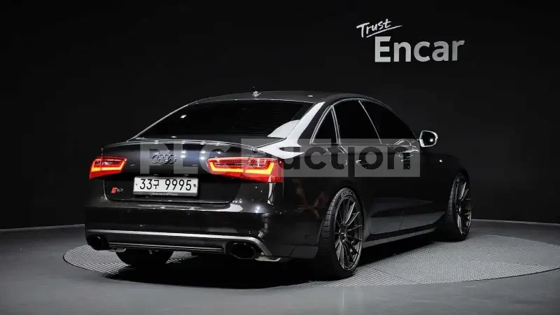 Audi S6 HEAD-UP| 360| DISTRONIC| ВКЛЮЧЕН ТЕХНОТЕСТ, снимка 3 - Автомобили и джипове - 54347100
