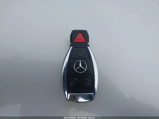 Mercedes-Benz C 63 AMG * S* КОЖА* ПОДГРЕВ* ПАНОРАМА* HEAD-UP* , снимка 10 - Автомобили и джипове - 54968059