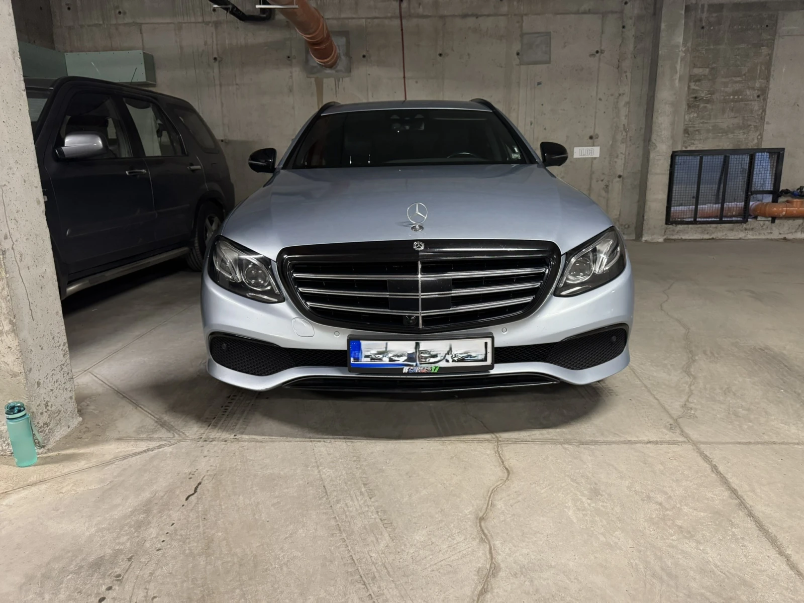 Mercedes-Benz E 350 Distronic/HUD/Burmester/Servo-close/Vent seats/, снимка 1
