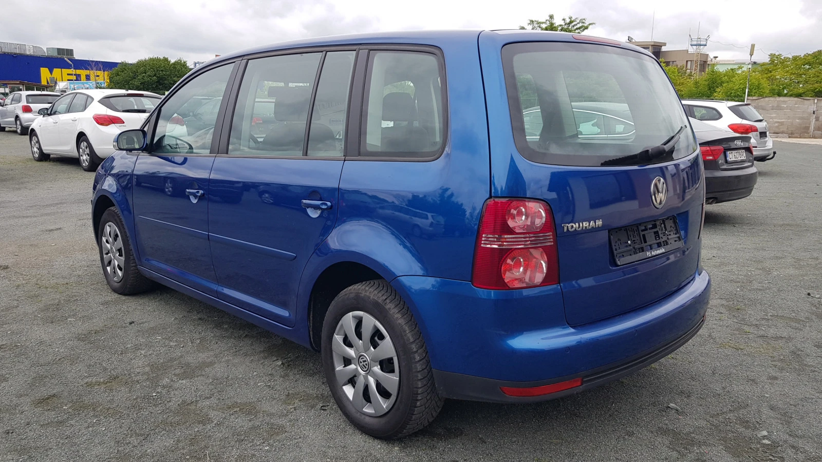 VW Touran 1, 6MPi102ksFACEPARKTRONIKTEMPOMATEU4 - изображение 4