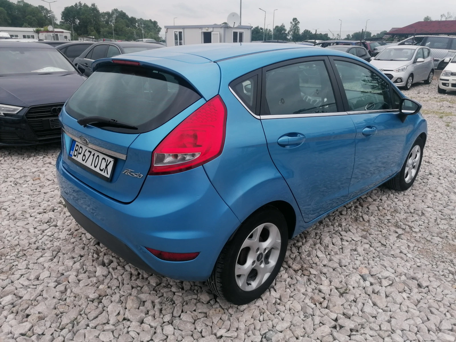 Ford Fiesta  - изображение 6