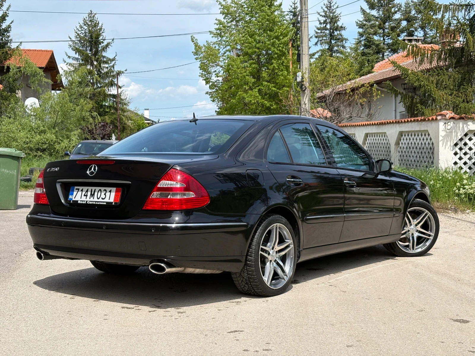 Mercedes-Benz E 350 AVANGARDE* AIRMATIC* HARMAN-KARDON* MEMORY*  - изображение 3
