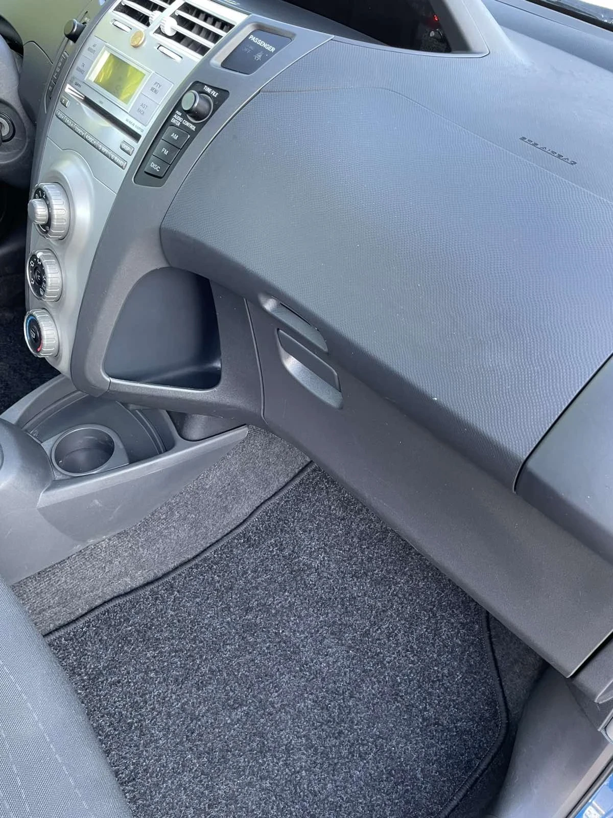 Toyota Yaris  - изображение 5