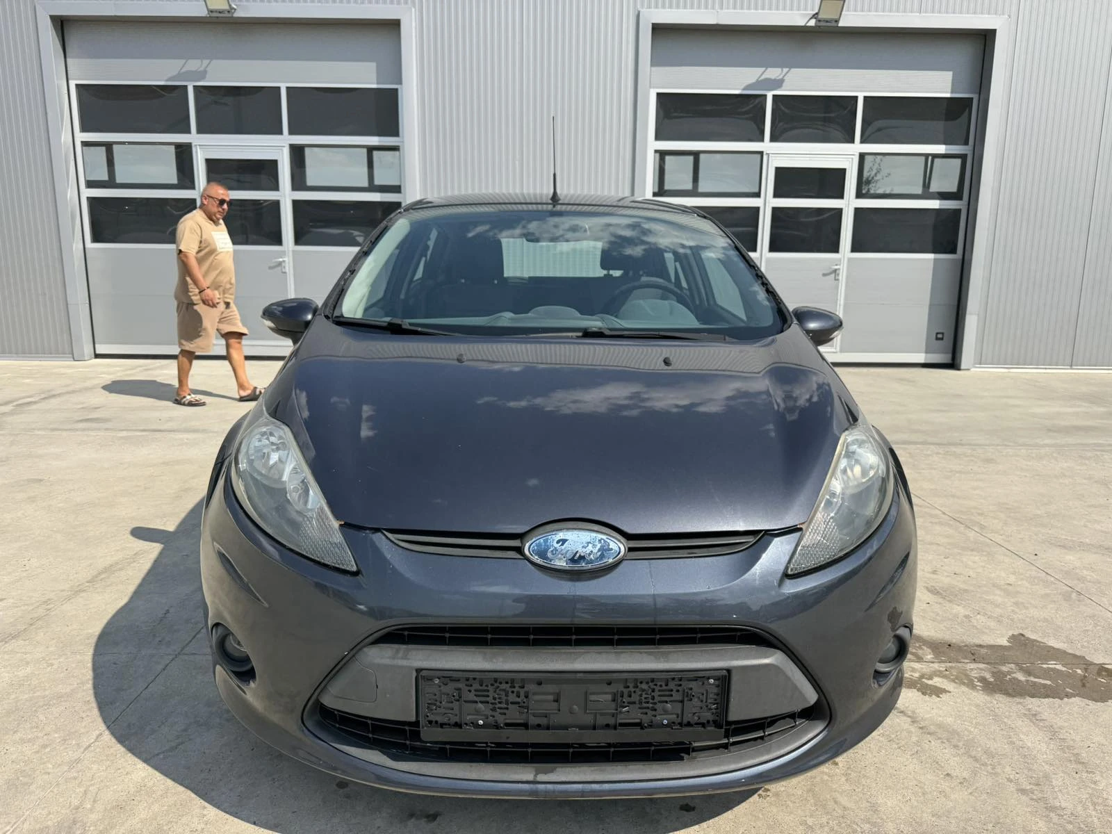 Ford Fiesta 1.4* 70ps* КЛИМАТИК - изображение 8