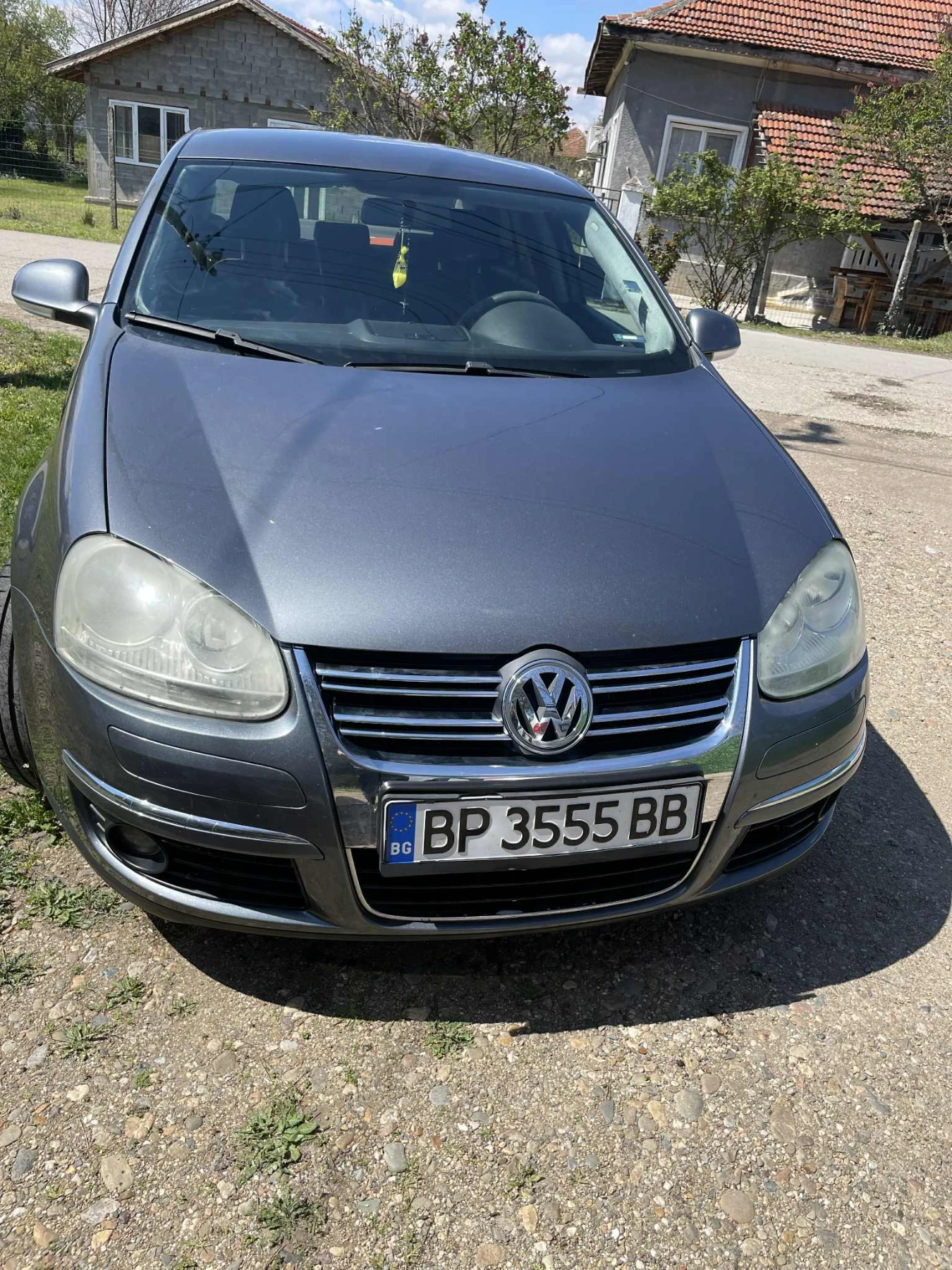VW Jetta 1, 6 бензин - изображение 9