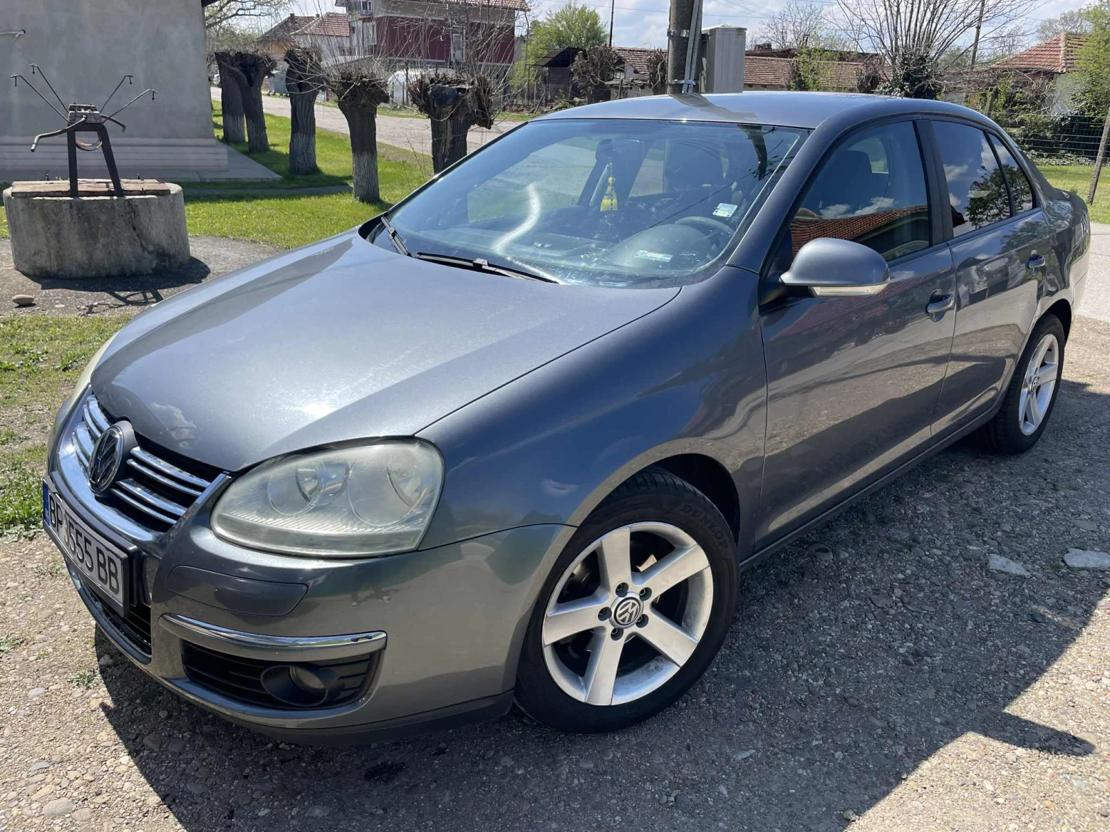 VW Jetta 1, 6 бензин - изображение 3