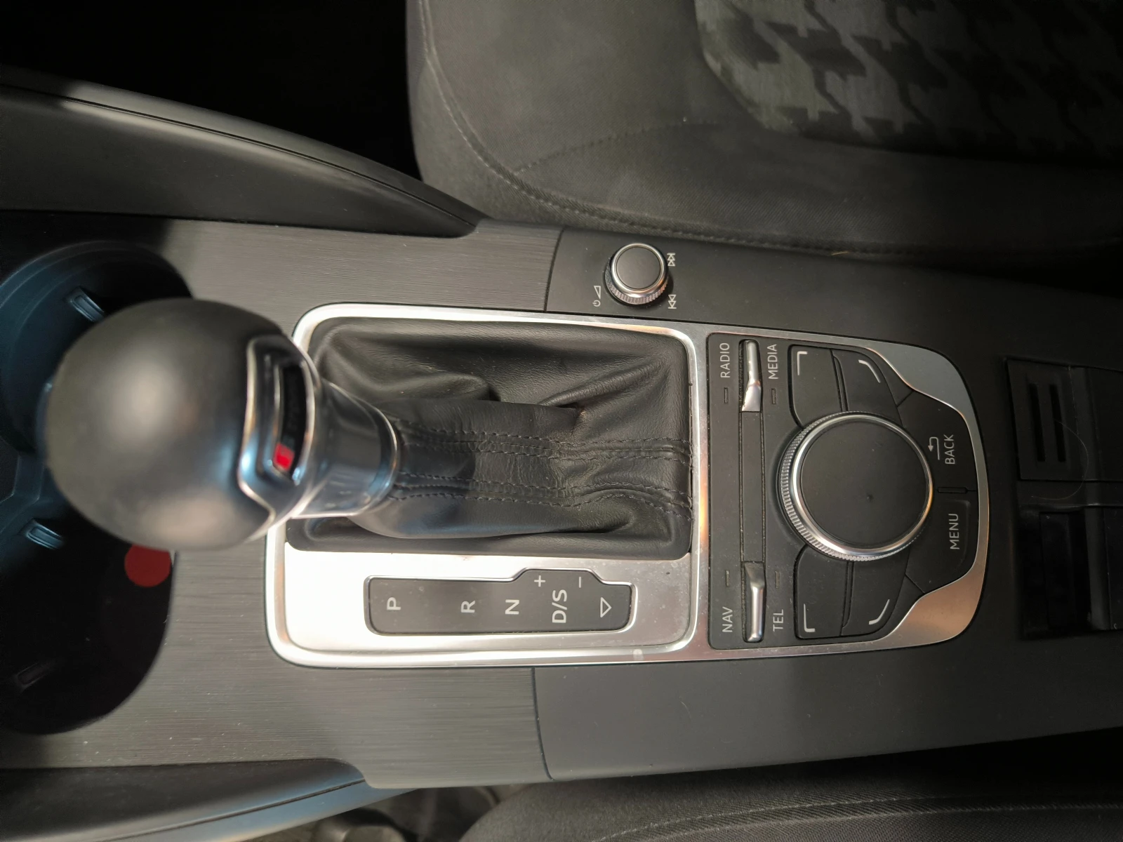 Audi A3 Sportback - изображение 8