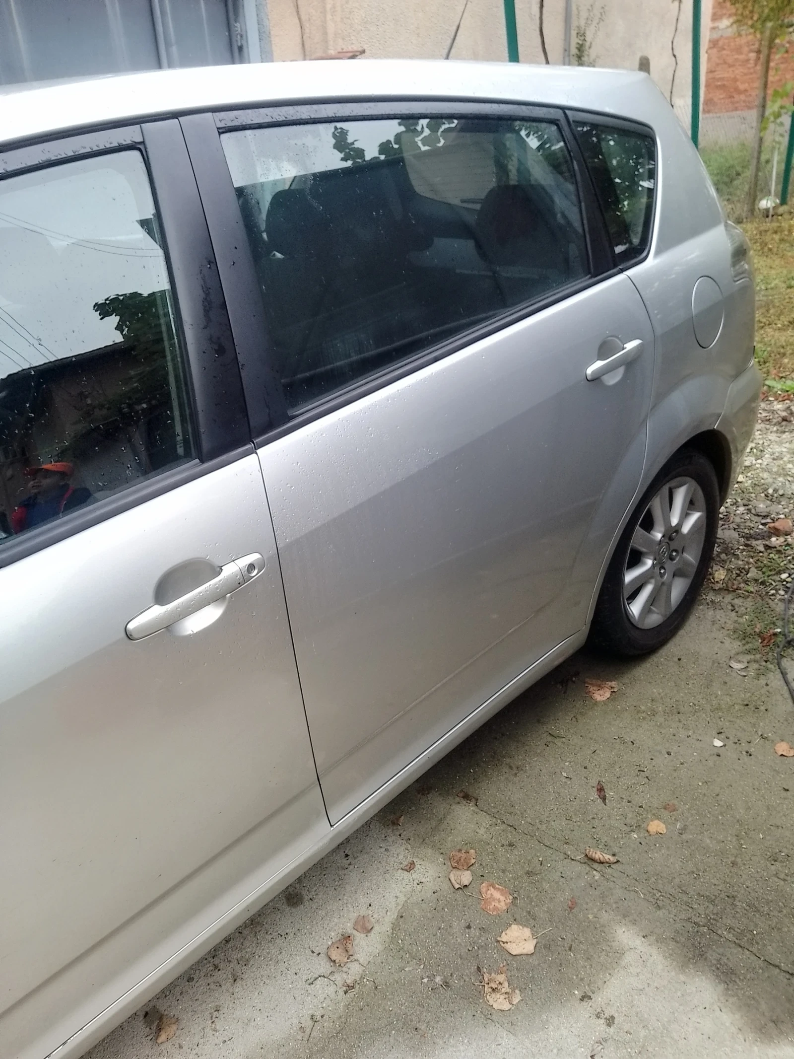 Toyota Corolla verso  - изображение 3