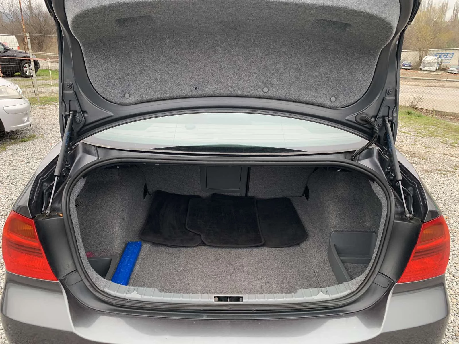 BMW 325 2.5I/6/NAVI | Mobile.bg   16