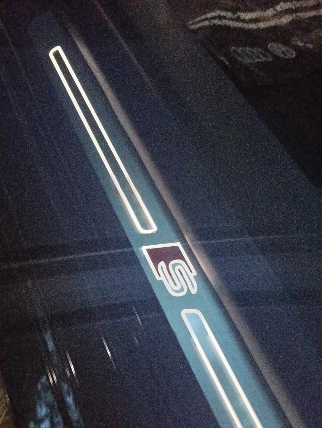 Audi A5 40 TDI-S line 190�.� | Mobile.bg � ����������� 6